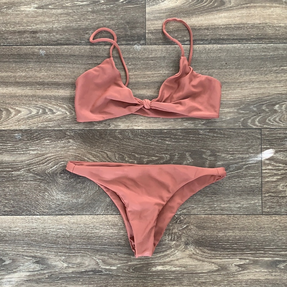 Mikoh miyako bottom & kaloko top in lychee
